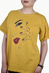 Kadın Yüz Çizim Baskılı T-Shirt 21008B1 Hardal